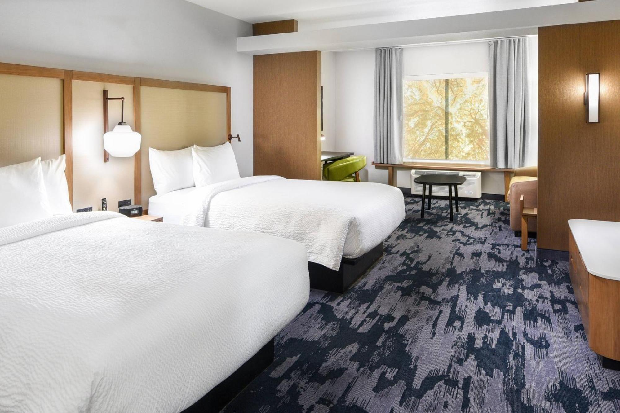 Fairfield Inn & Suites Ontario Ранчо-Кукамонга Экстерьер фото